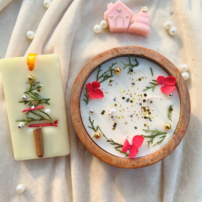 Decor D style Combo of two Christmas based candle(rose aroma) and wax sachet(jasmine aroma) Candle